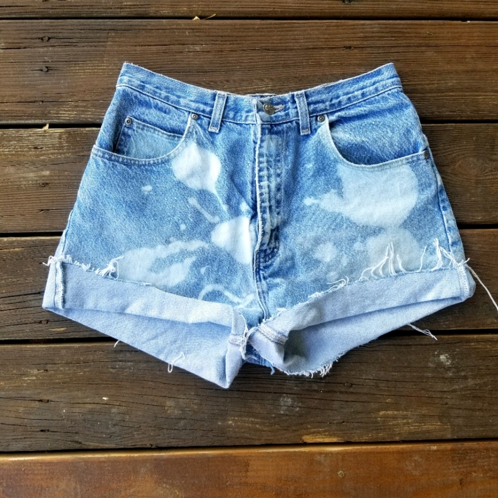 *Vintage* High Waist Bleach Cutoffs